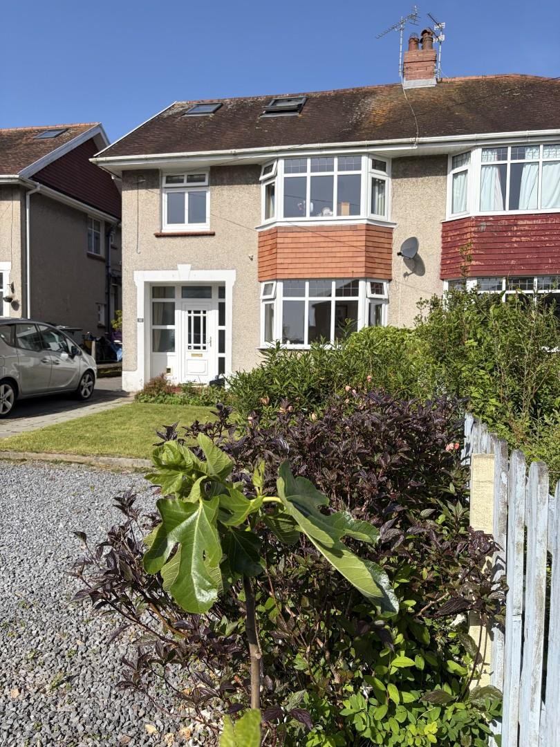 Green Close, Mayals, Swansea